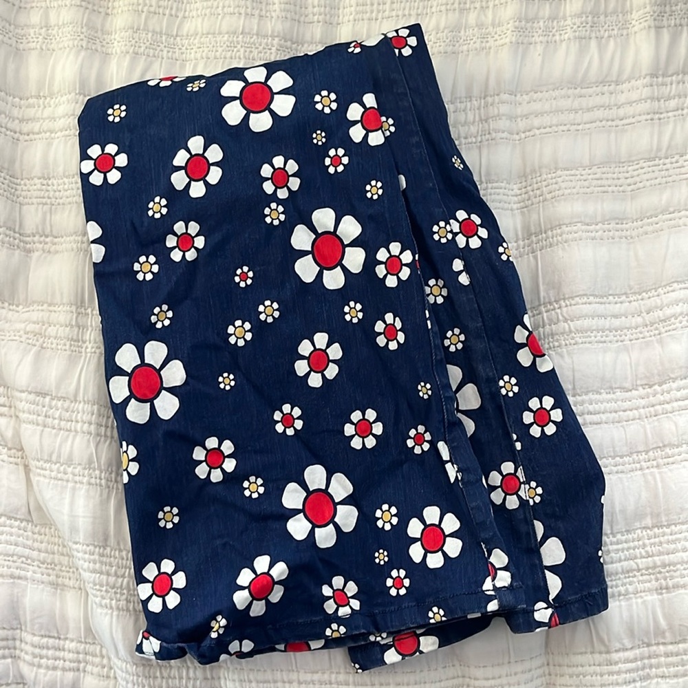 Daisy floral jeans